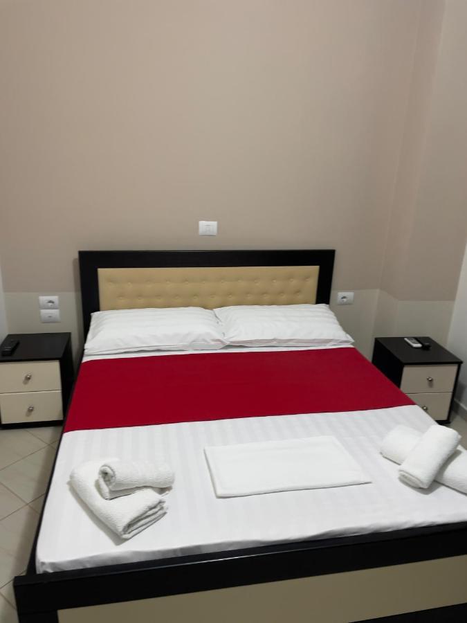 Xhonis Apartments Ksamil Exterior photo
