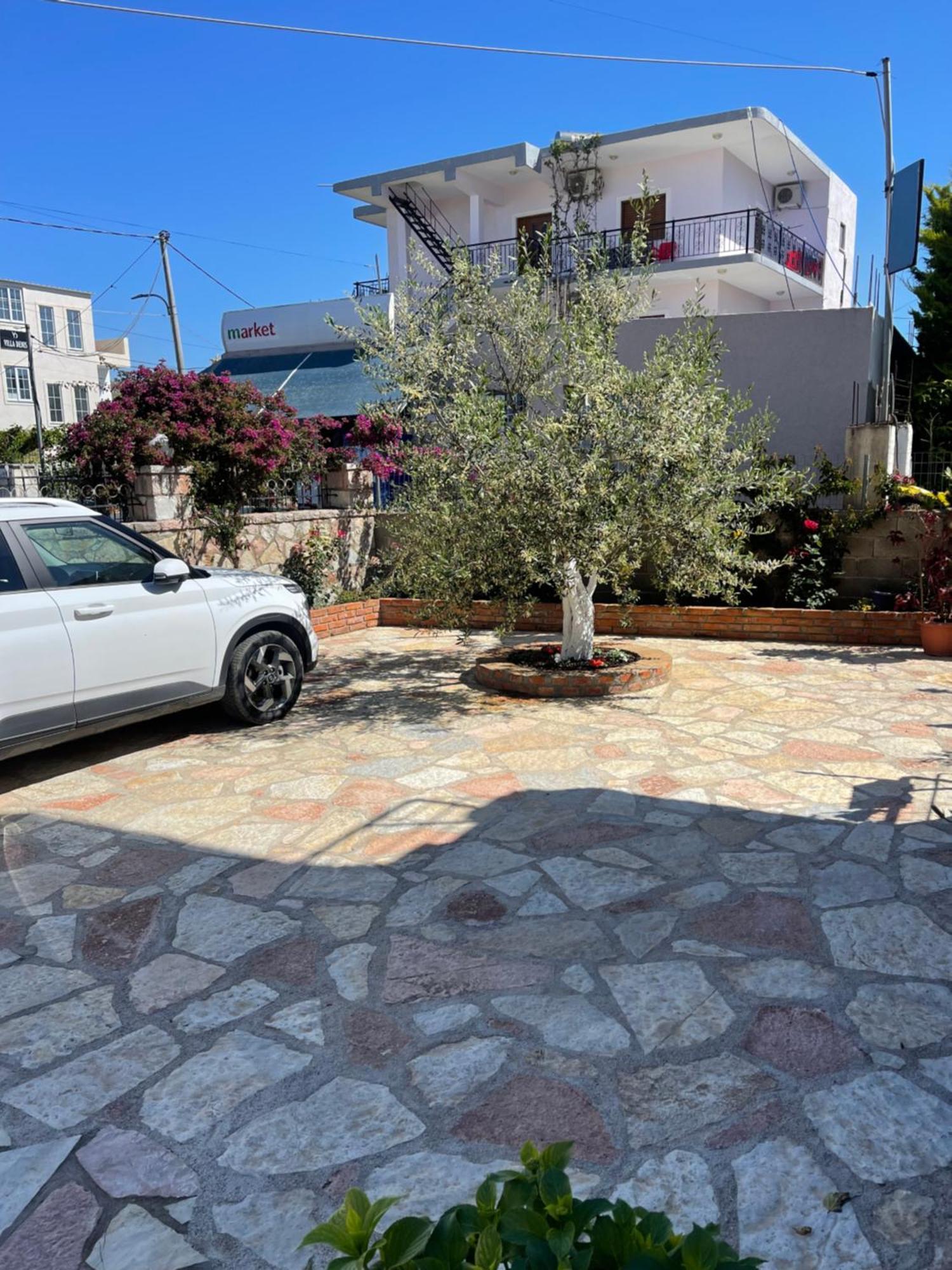 Xhonis Apartments Ksamil Exterior photo