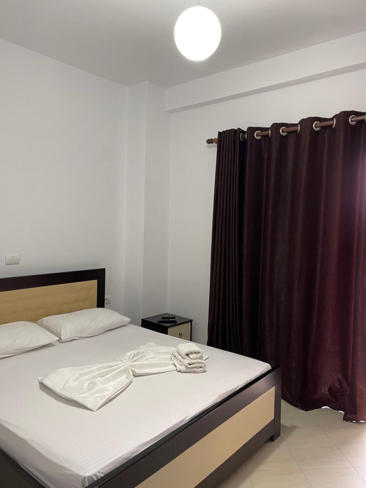 Xhonis Apartments Ksamil Exterior photo