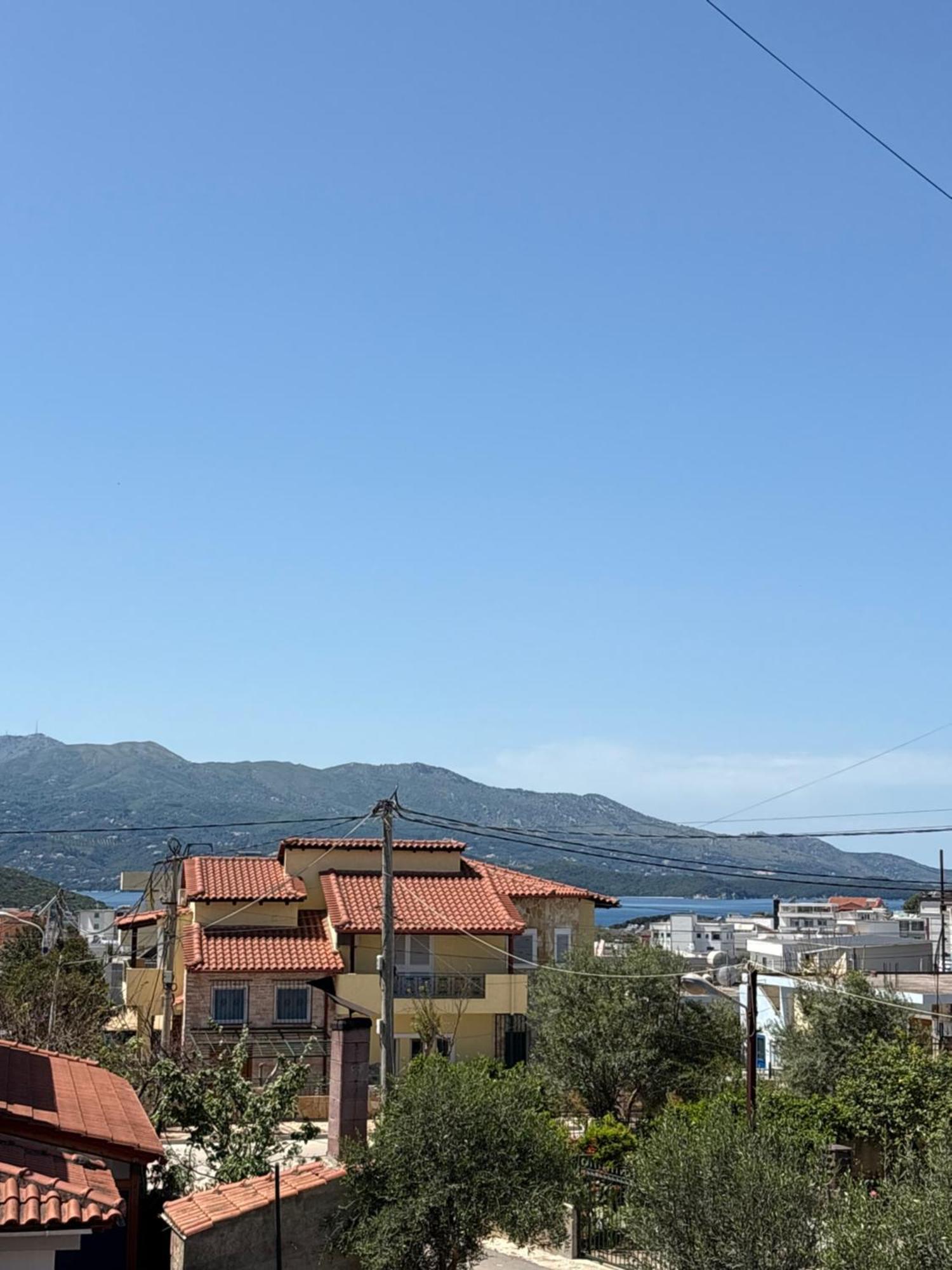 Xhonis Apartments Ksamil Exterior photo