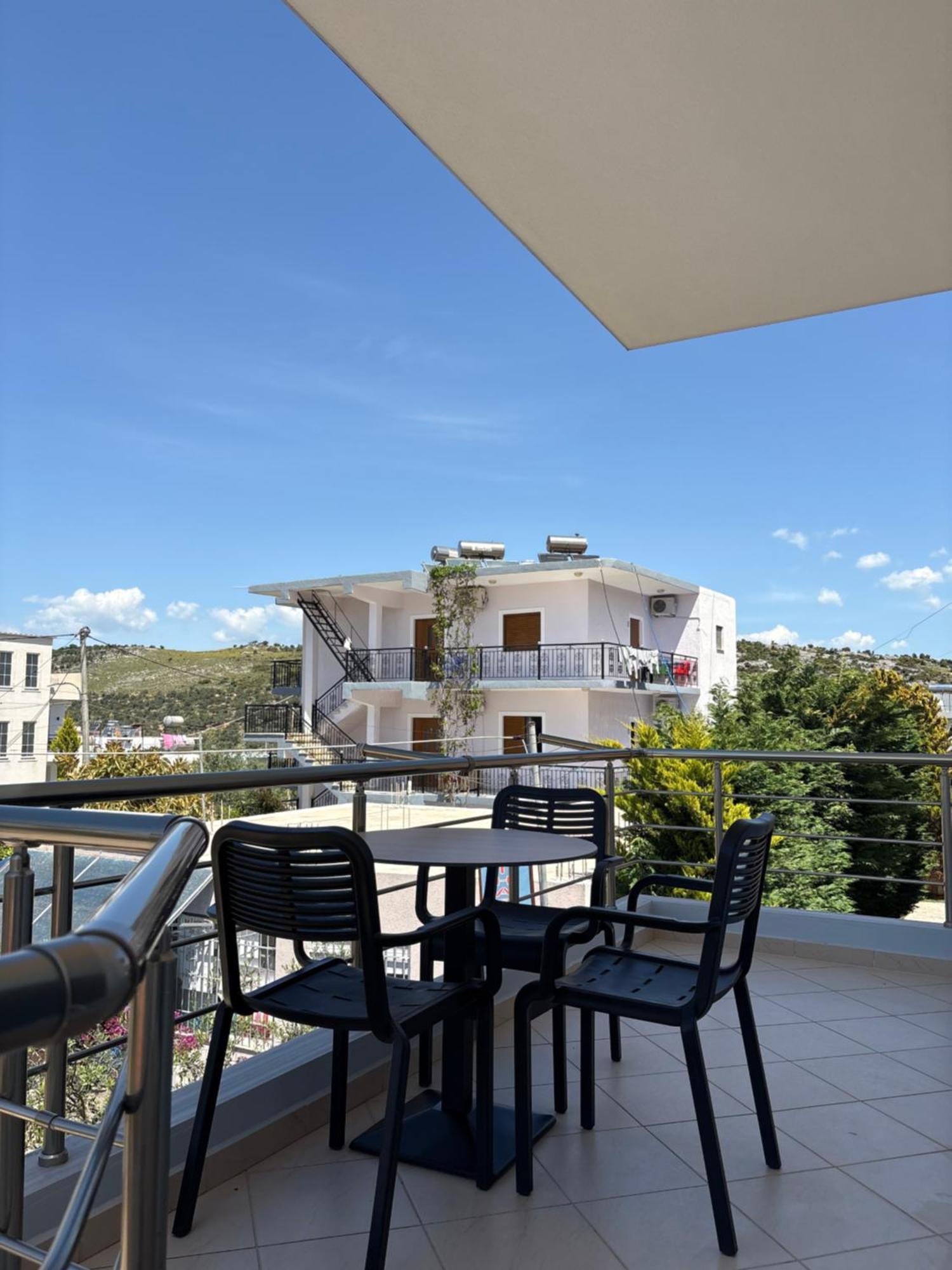 Xhonis Apartments Ksamil Exterior photo