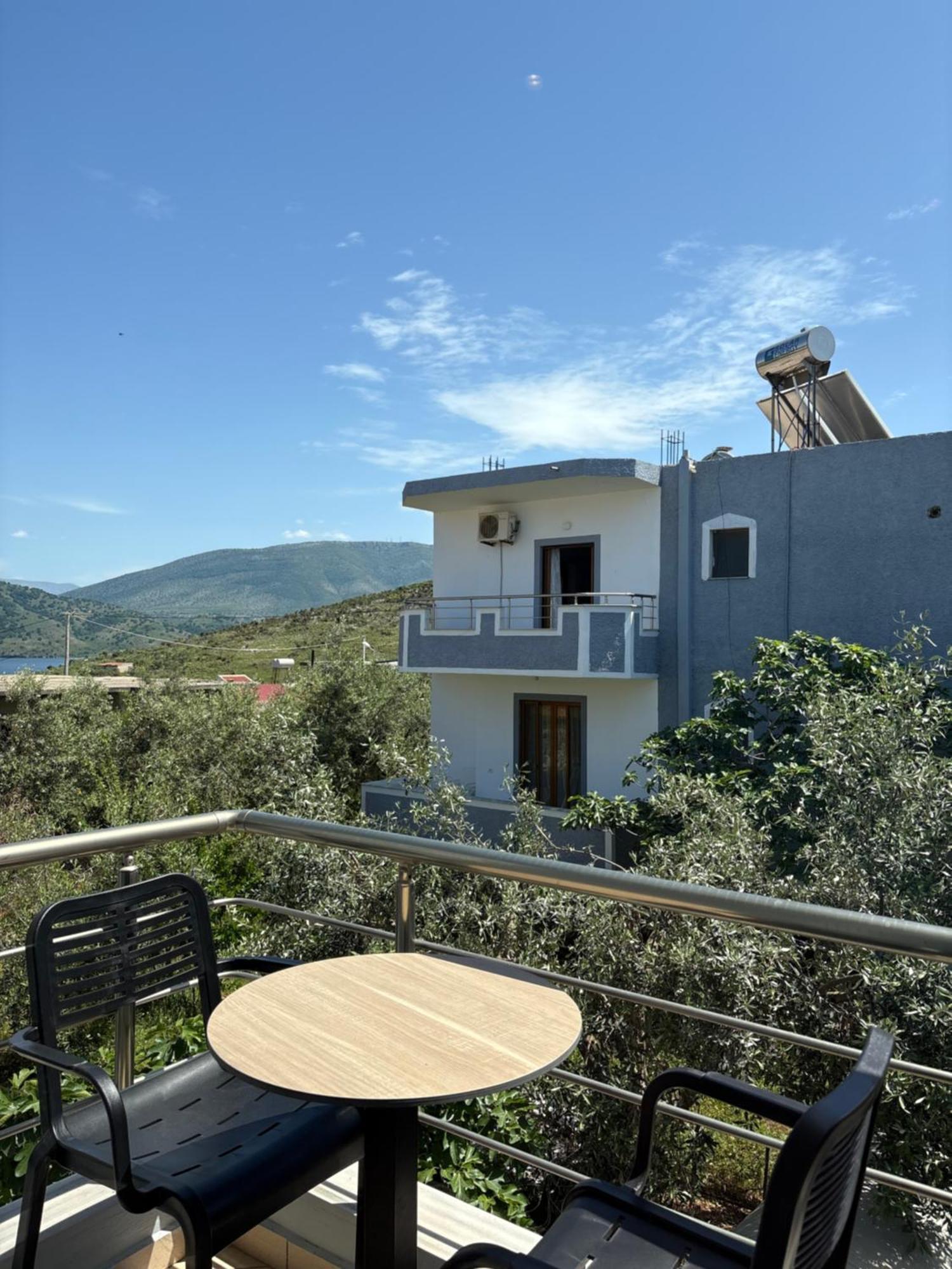 Xhonis Apartments Ksamil Exterior photo