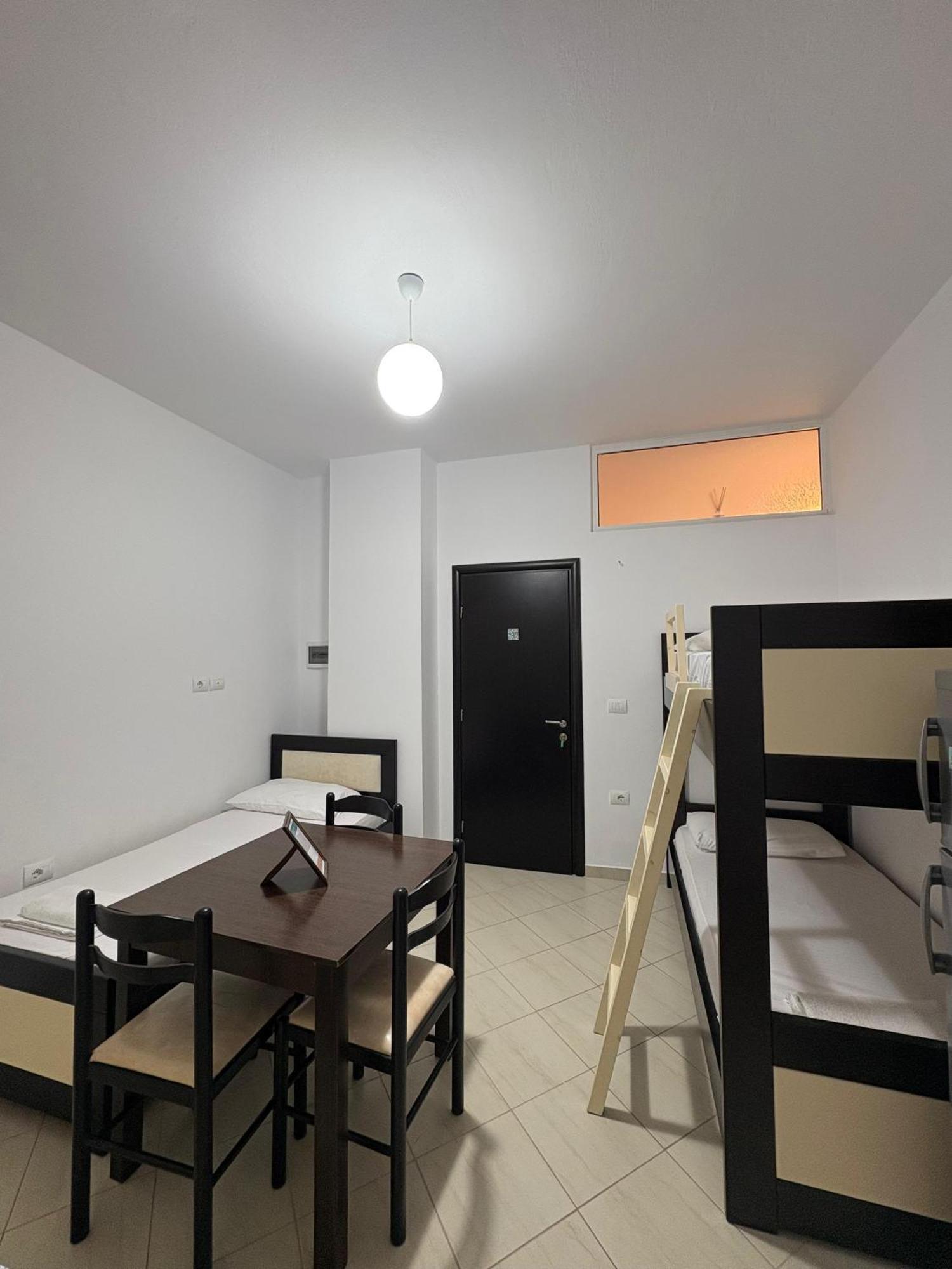 Xhonis Apartments Ksamil Exterior photo