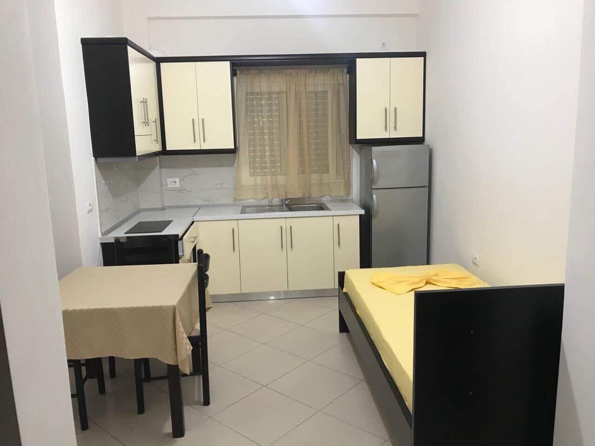 Xhonis Apartments Ksamil Exterior photo